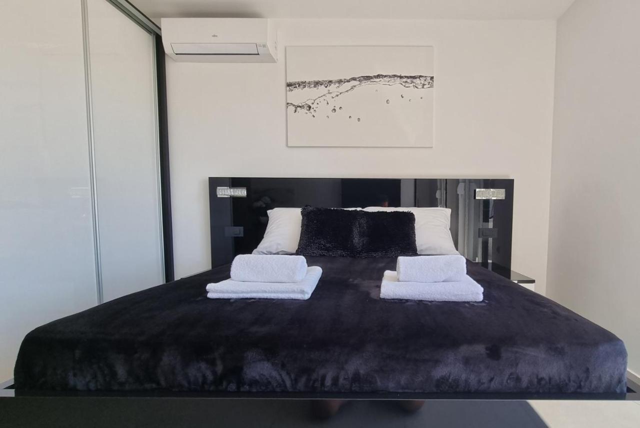Bartol Luxury Apartments Krk Croatia, With Own Hot Tub - Whirlpool Krk Town Buitenkant foto
