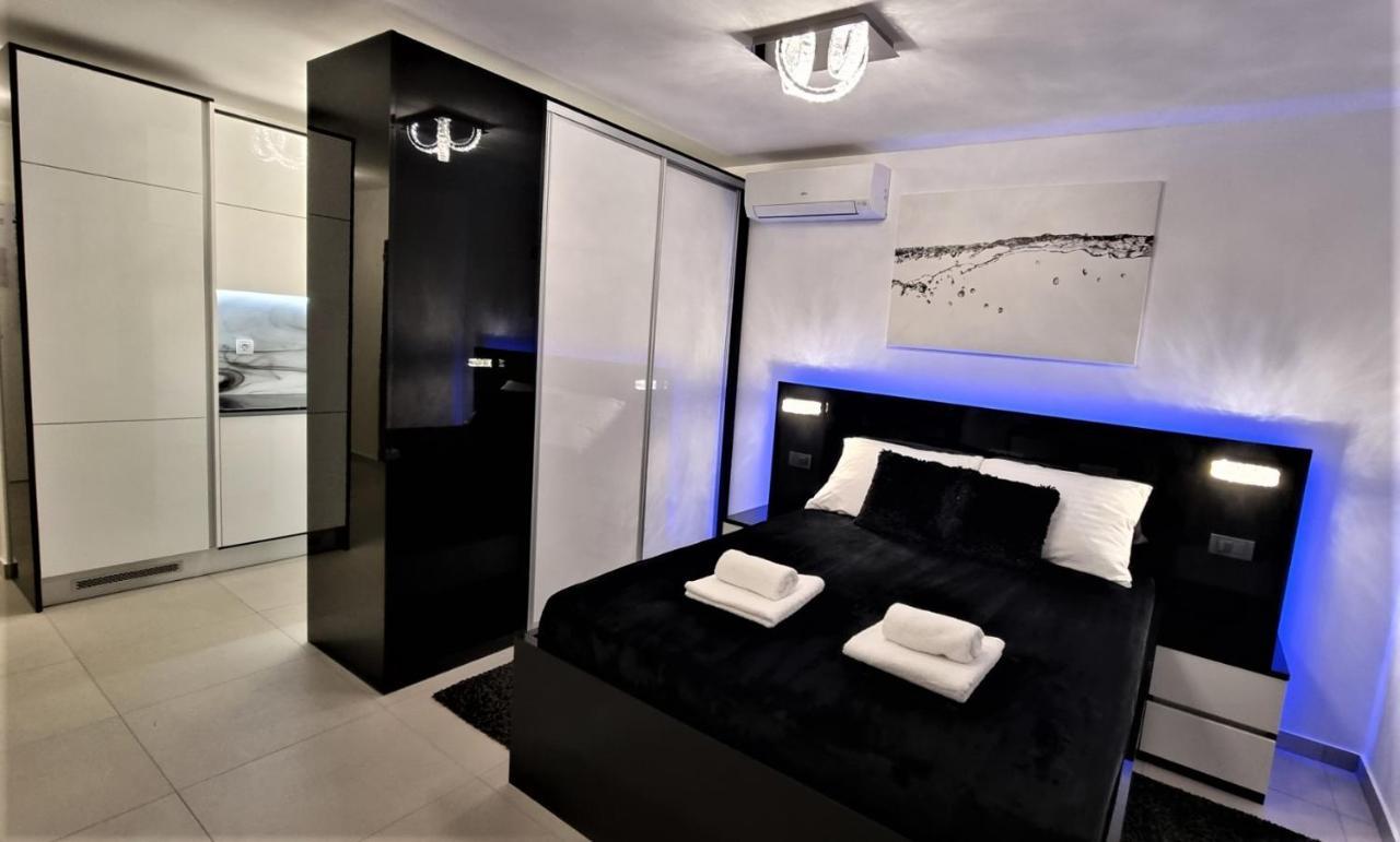 Bartol Luxury Apartments Krk Croatia, With Own Hot Tub - Whirlpool Krk Town Buitenkant foto
