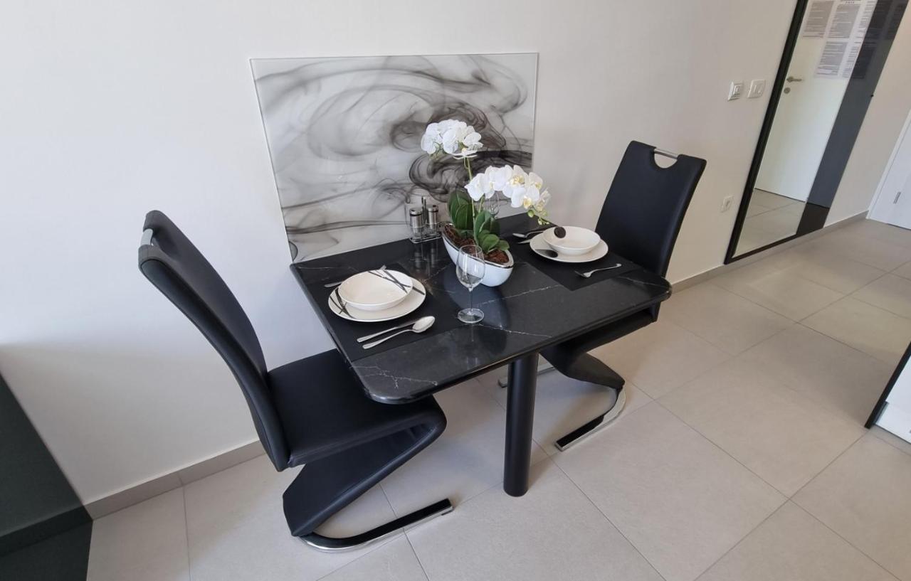 Bartol Luxury Apartments Krk Croatia, With Own Hot Tub - Whirlpool Krk Town Buitenkant foto
