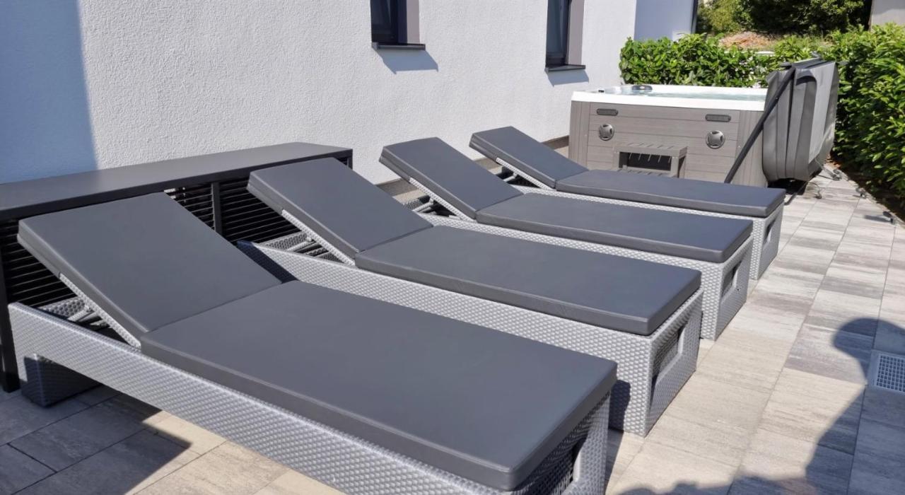 Bartol Luxury Apartments Krk Croatia, With Own Hot Tub - Whirlpool Krk Town Buitenkant foto
