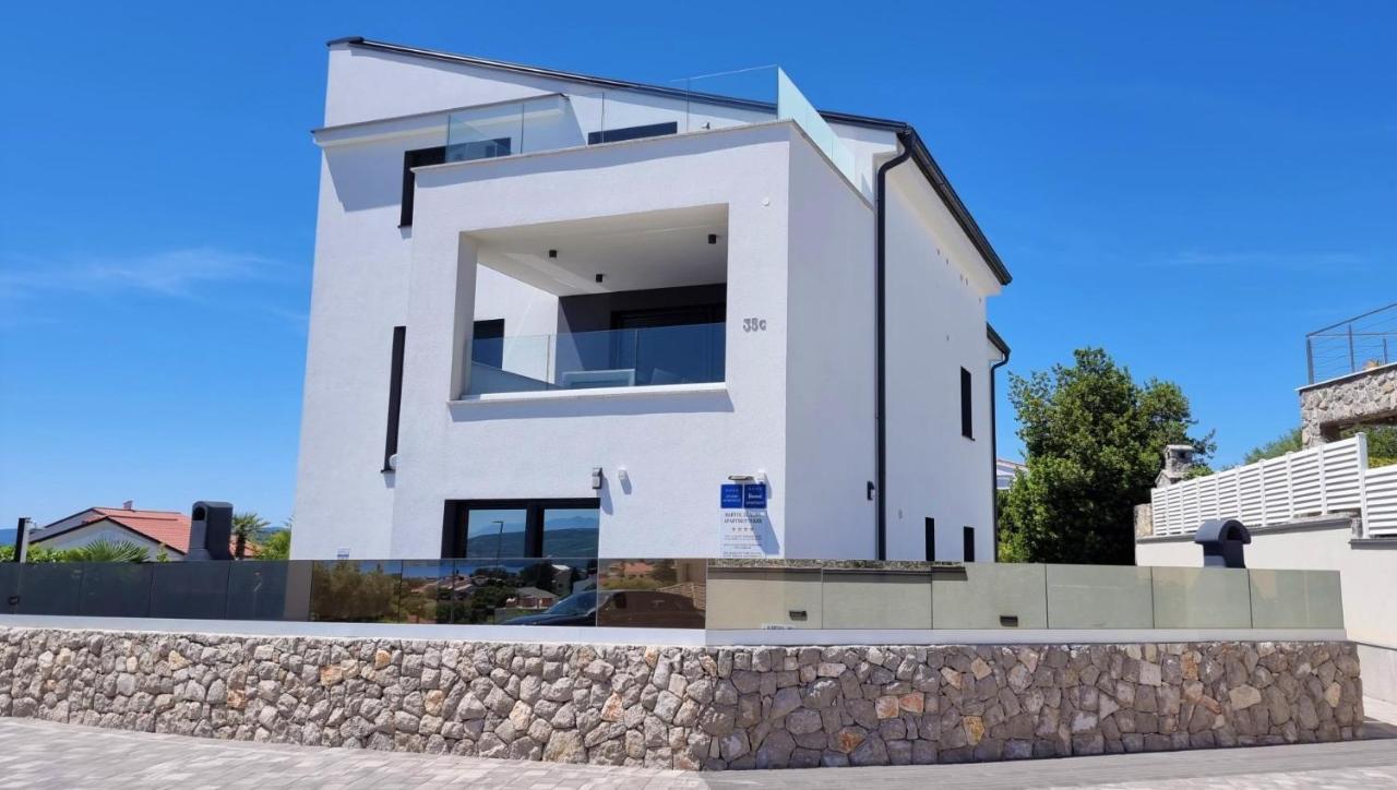 Bartol Luxury Apartments Krk Croatia, With Own Hot Tub - Whirlpool Krk Town Buitenkant foto
